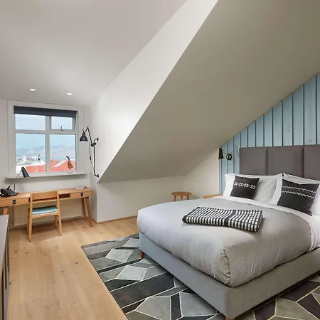 Hotell Canopy By Hilton Centre 4*